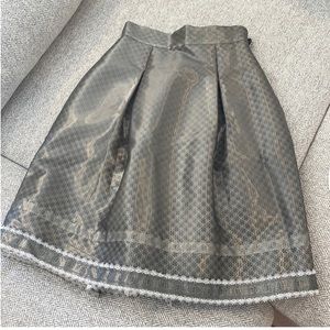 Elegant Gray Lace Trim Skirt